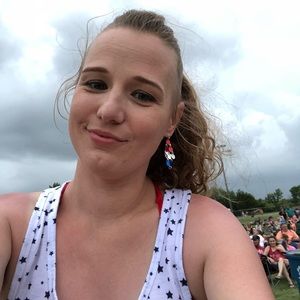 Meet your Posher, Erica